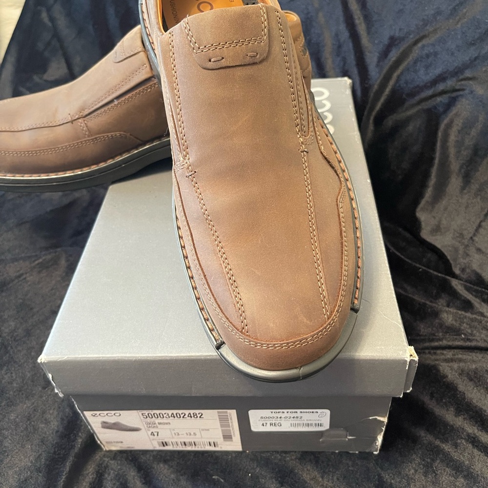 ECCO Men's Tan Leather Slip-On Loafers